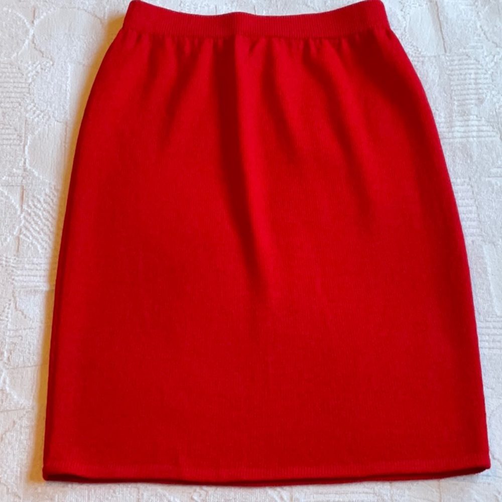 St. John Collection by Marie Gray Red Skirt